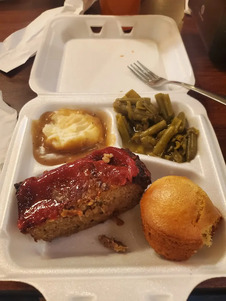 Meatloaf Mashed Potatoes and Gravy Green Beans and Roll Small Plate