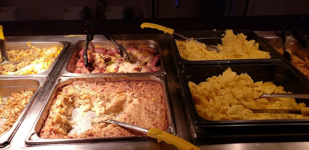 Scramble Eggs Sausage with Bell Peppers and Cheese and Hash Brown